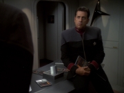 extant_StarTrek_DS9_6x04-BehindTheLines_00706.jpg