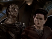 Filename=extant_StarTrek_DS9_6x04-BehindTheLines_01330.jpg
Filesize=156KiB
Dimensions=1200x900
Date added=Jan 07, 2020 extant_StarTrek_DS9_6x04-BehindTheLines_01330.jpg