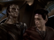extant_StarTrek_DS9_6x04-BehindTheLines_01335.jpg