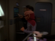 extant_StarTrek_DS9_6x04-BehindTheLines_02088.jpg