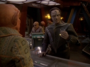 extant_StarTrek_DS9_6x04-BehindTheLines_02276.jpg