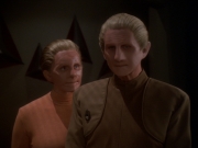 extant_StarTrek_DS9_6x04-BehindTheLines_03748.jpg