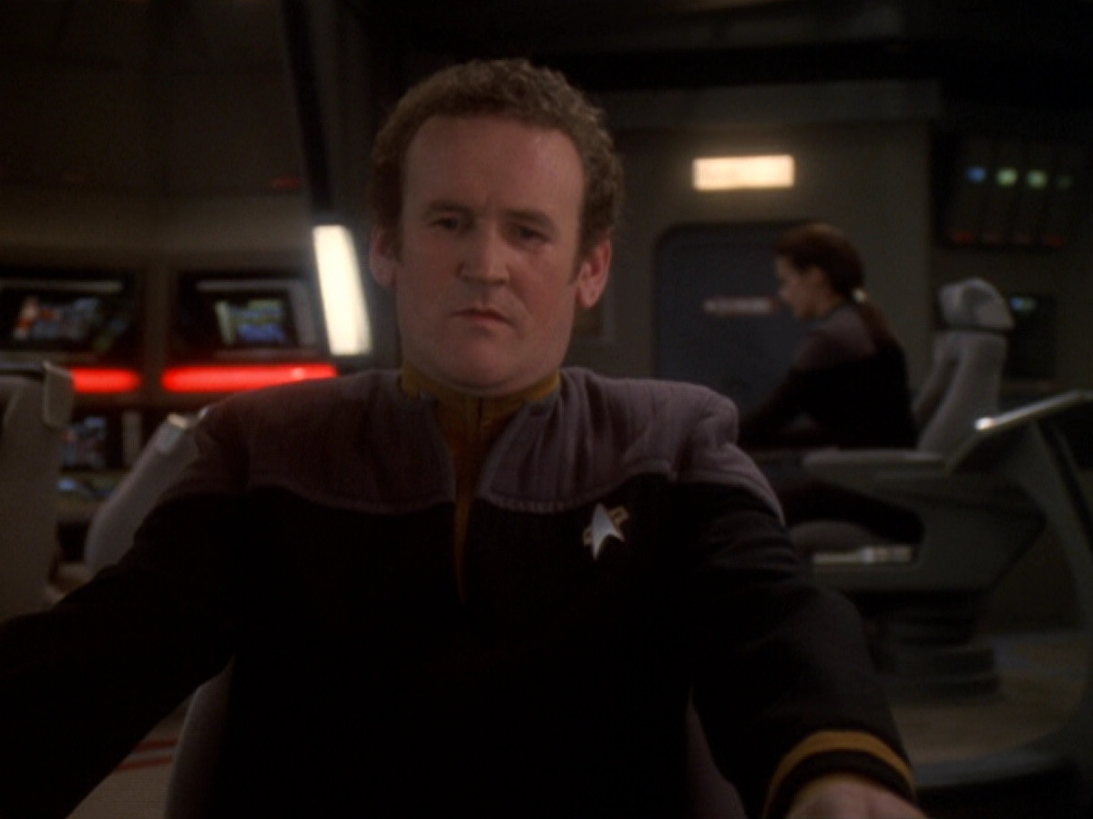 extant_StarTrek_DS9_6x05-FavorTheBold_00018.jpg