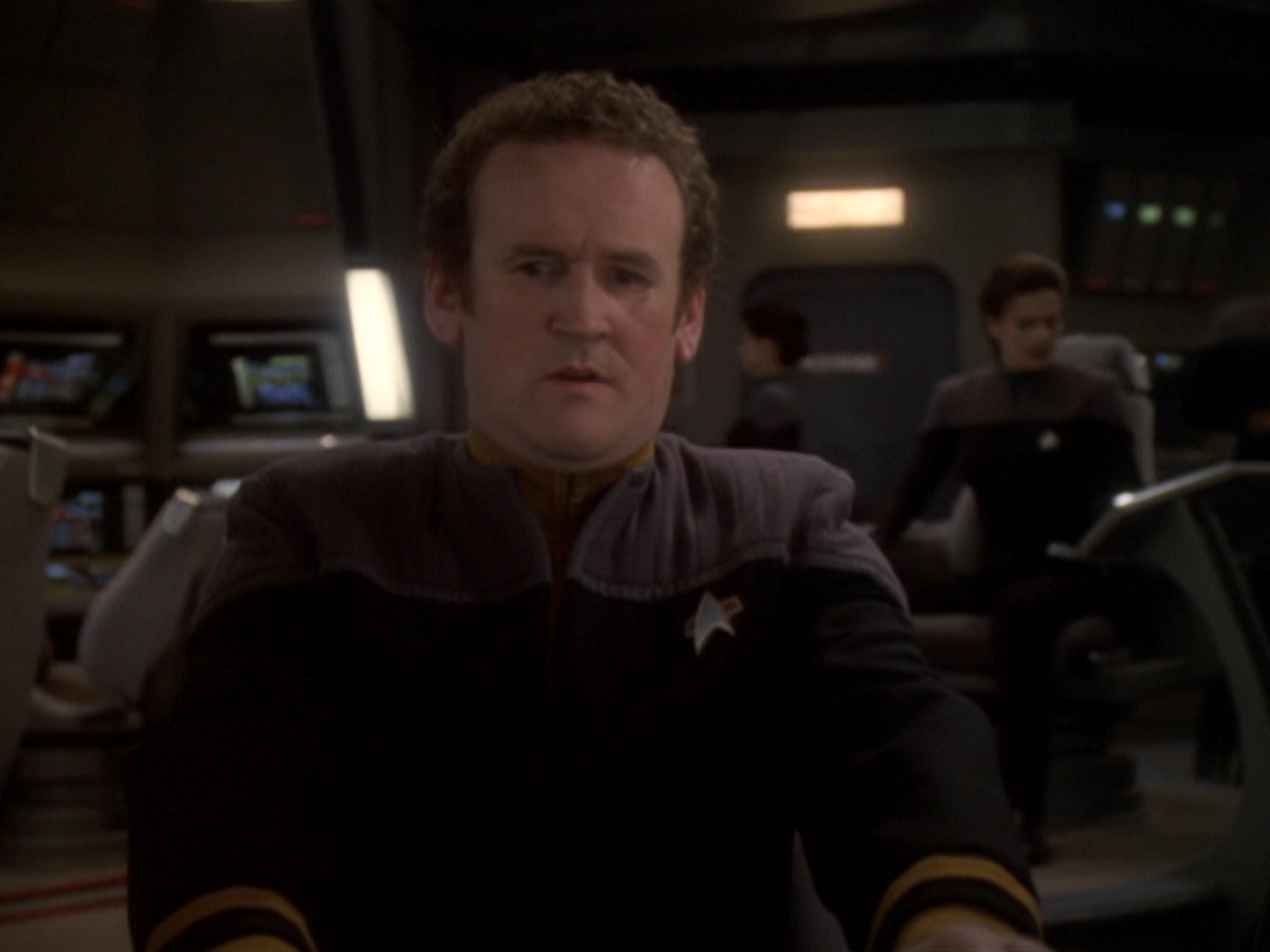 extant_StarTrek_DS9_6x05-FavorTheBold_00023.jpg