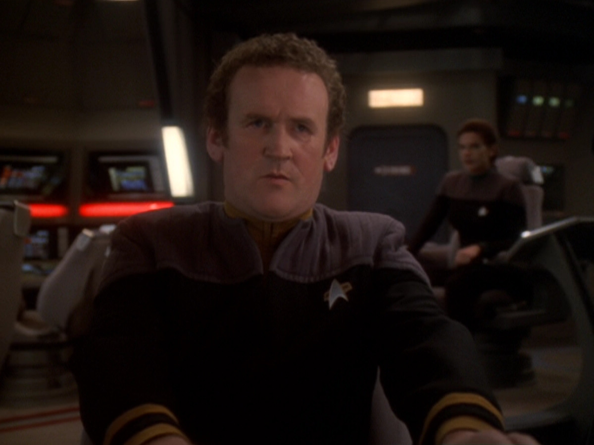 extant_StarTrek_DS9_6x05-FavorTheBold_00028.jpg