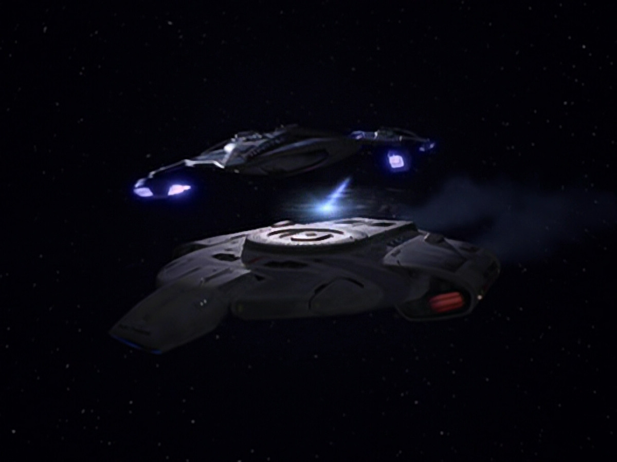 extant_StarTrek_DS9_6x05-FavorTheBold_00059.jpg