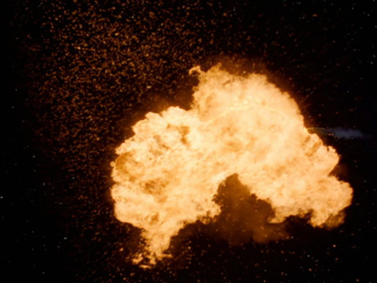 extant_StarTrek_DS9_6x05-FavorTheBold_00074.jpg