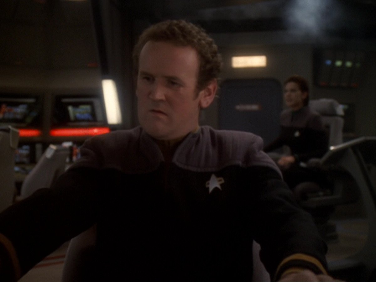 extant_StarTrek_DS9_6x05-FavorTheBold_00083.jpg