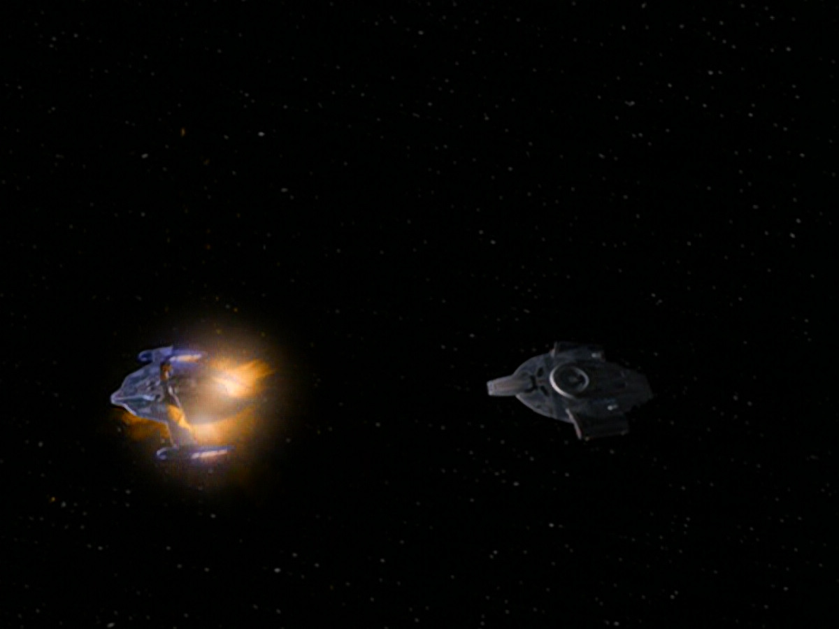 extant_StarTrek_DS9_6x05-FavorTheBold_00092.jpg
