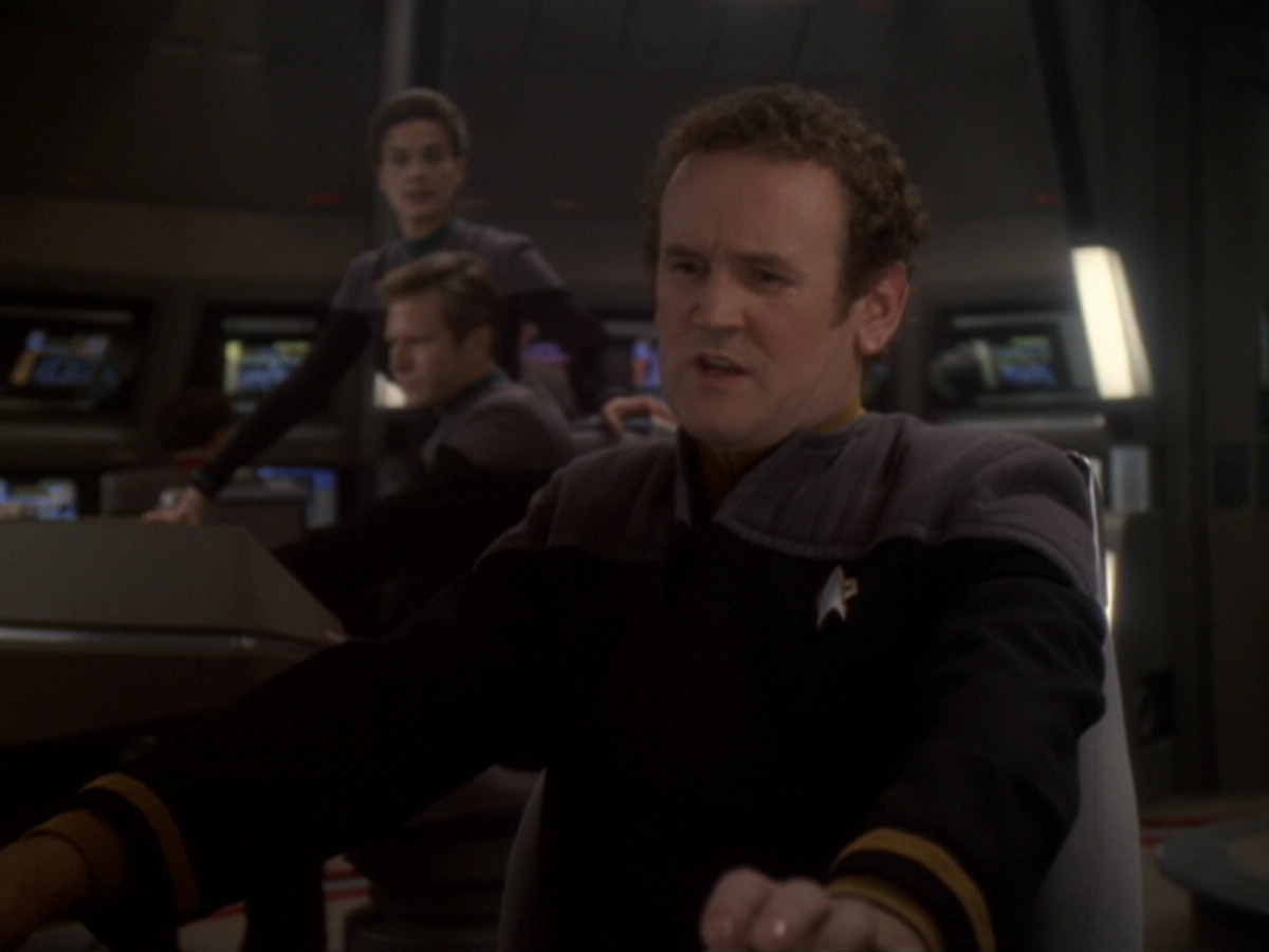 extant_StarTrek_DS9_6x05-FavorTheBold_00137.jpg