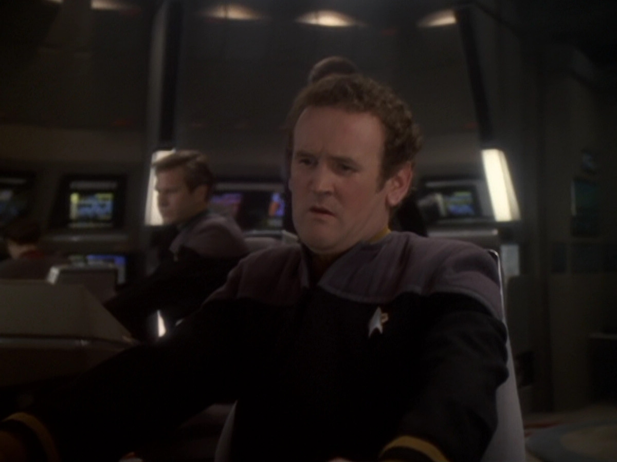 extant_StarTrek_DS9_6x05-FavorTheBold_00140.jpg