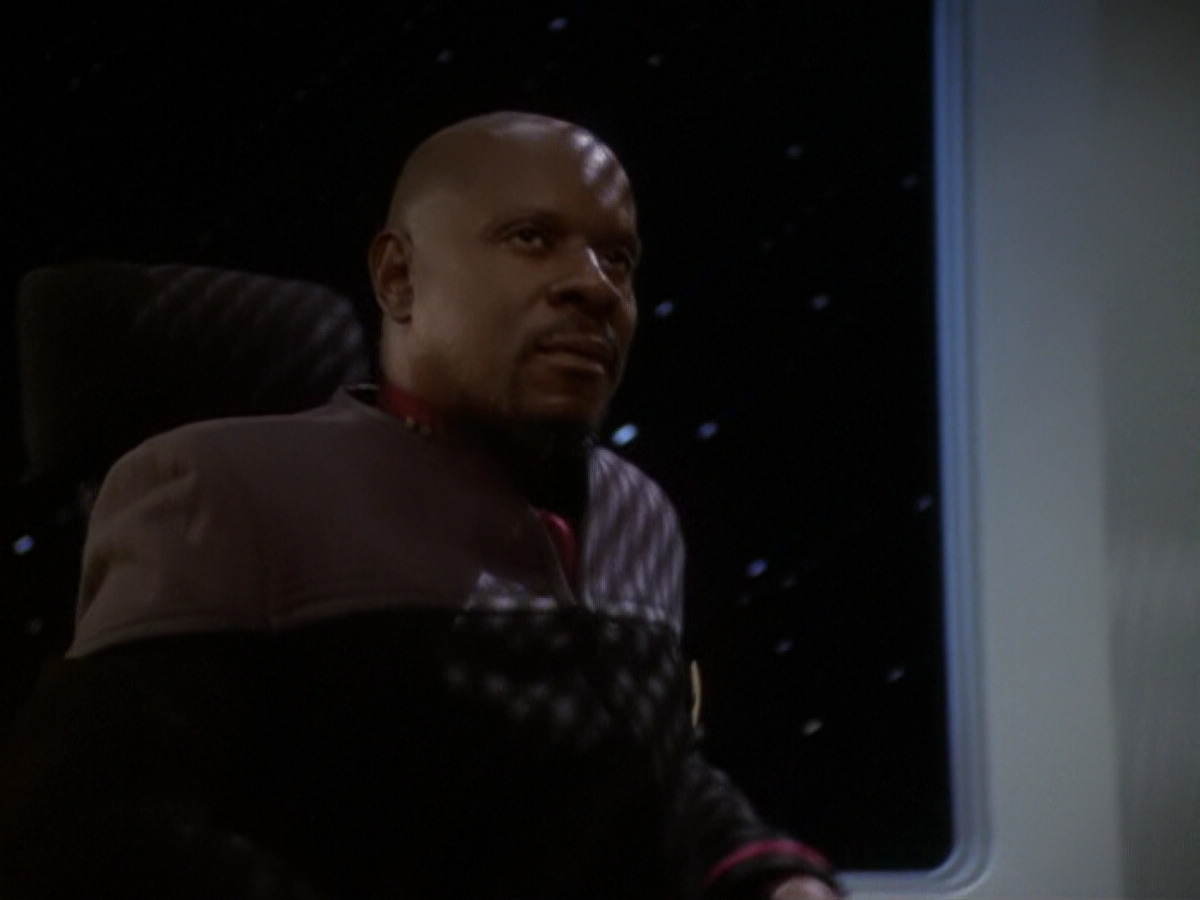 extant_StarTrek_DS9_6x05-FavorTheBold_00247.jpg