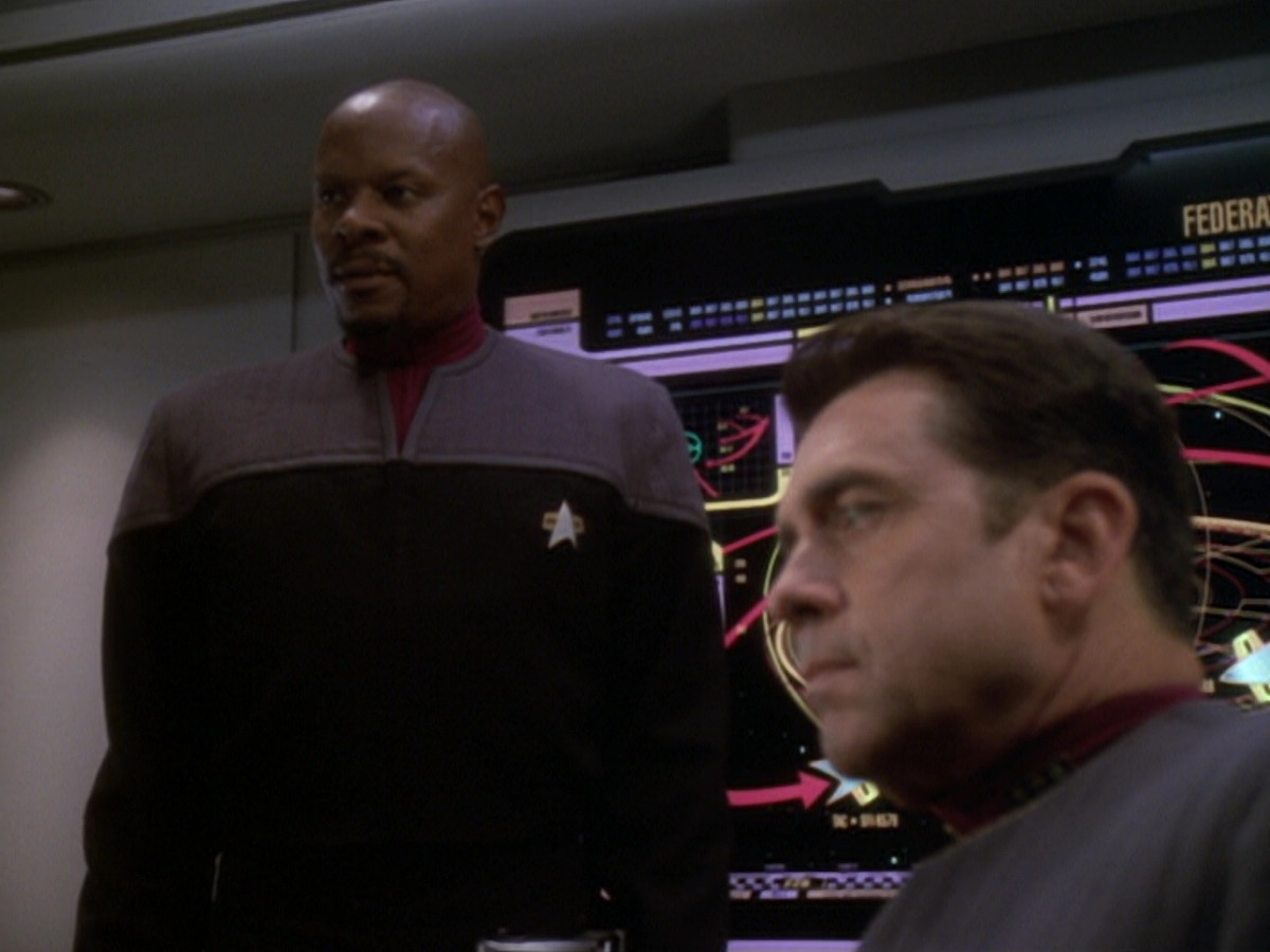 extant_StarTrek_DS9_6x05-FavorTheBold_00621.jpg