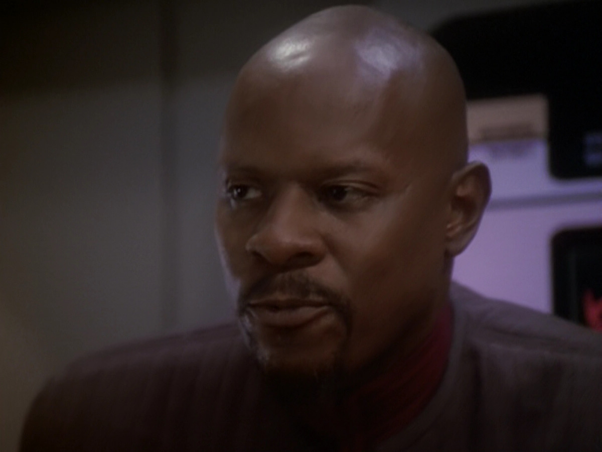 extant_StarTrek_DS9_6x05-FavorTheBold_00631.jpg