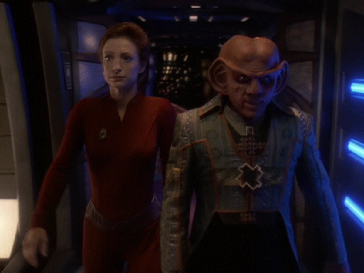 extant_StarTrek_DS9_6x05-FavorTheBold_00746.jpg