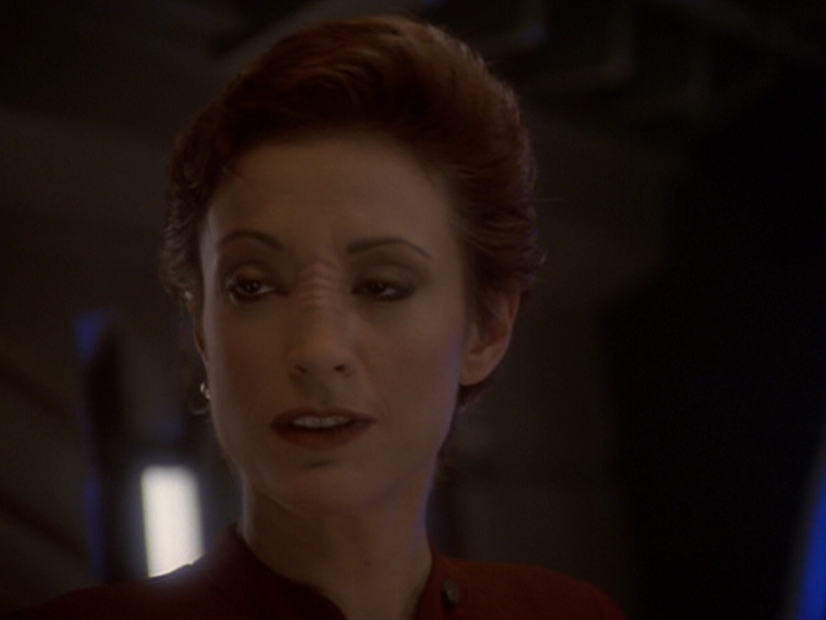 extant_StarTrek_DS9_6x05-FavorTheBold_00787.jpg