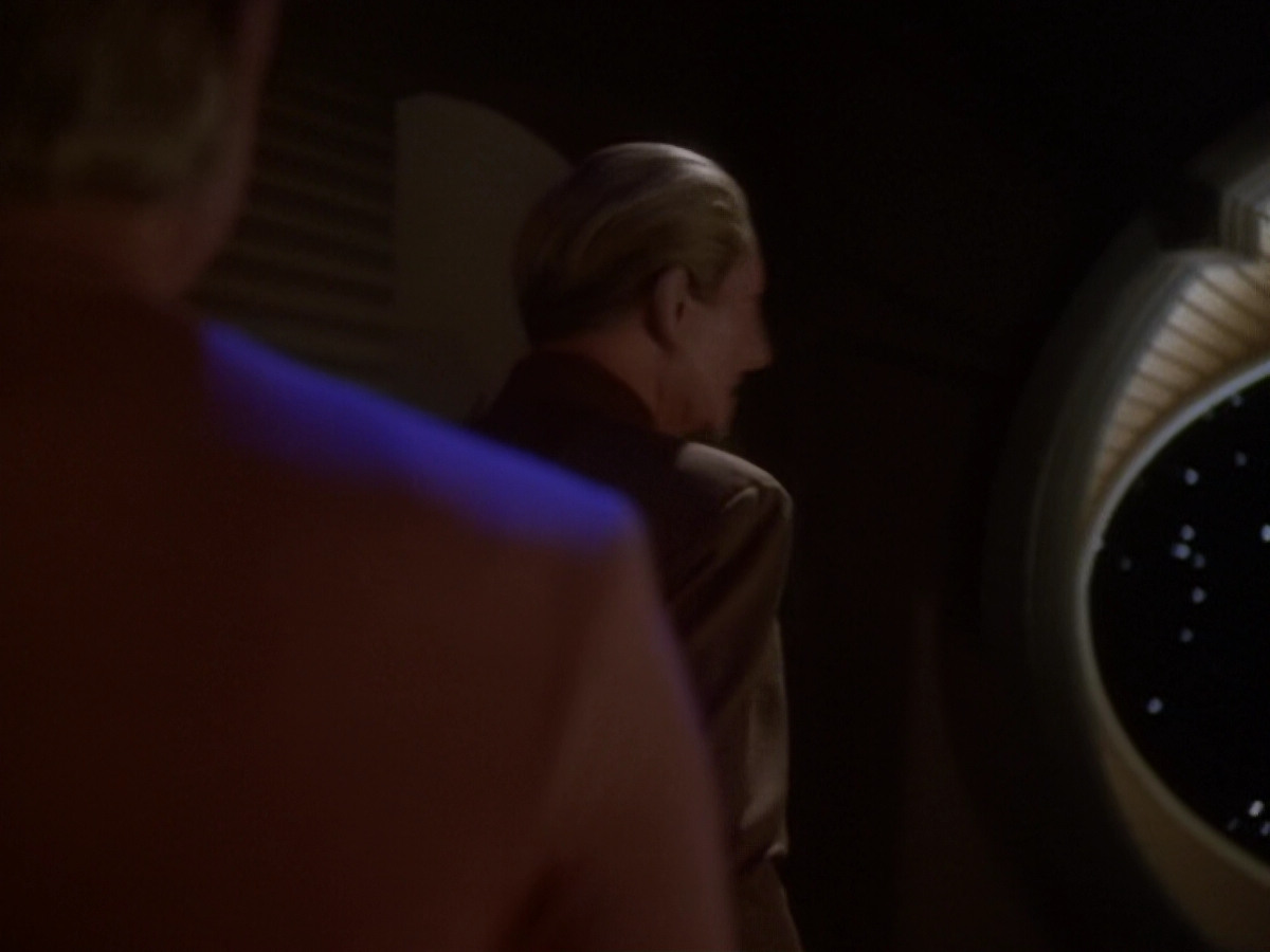 extant_StarTrek_DS9_6x05-FavorTheBold_01014.jpg