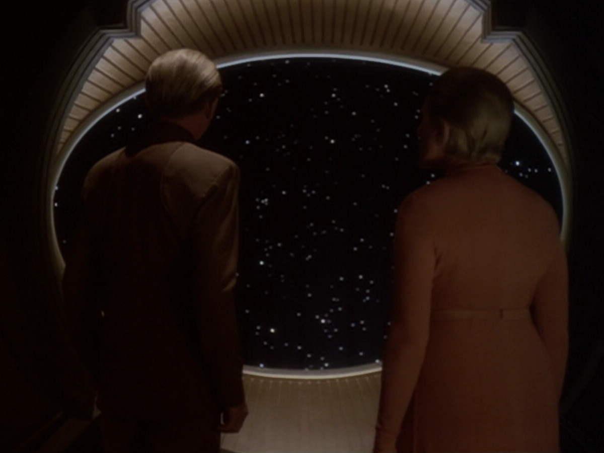 extant_StarTrek_DS9_6x05-FavorTheBold_01044.jpg