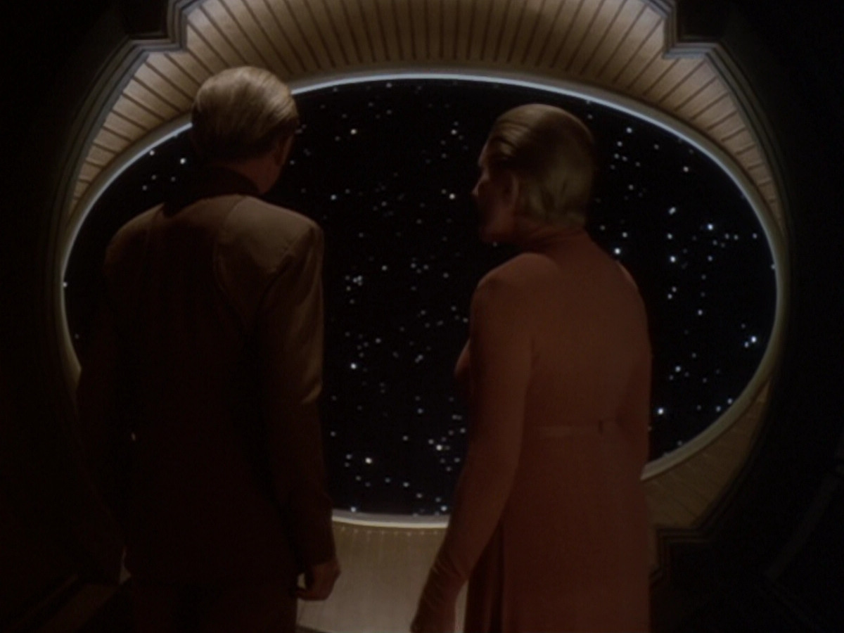 extant_StarTrek_DS9_6x05-FavorTheBold_01046.jpg