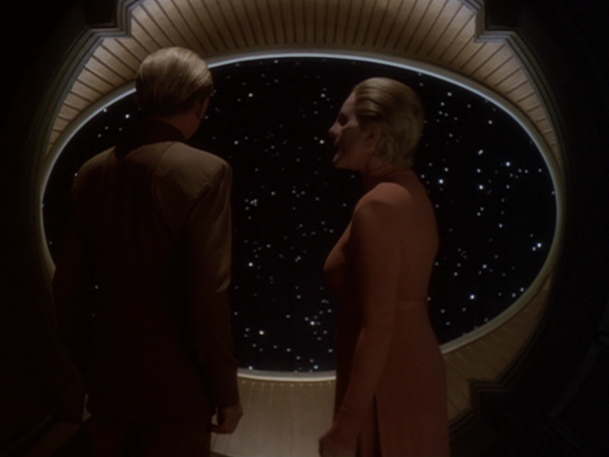 extant_StarTrek_DS9_6x05-FavorTheBold_01047.jpg