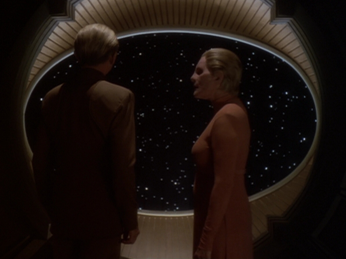 extant_StarTrek_DS9_6x05-FavorTheBold_01051.jpg