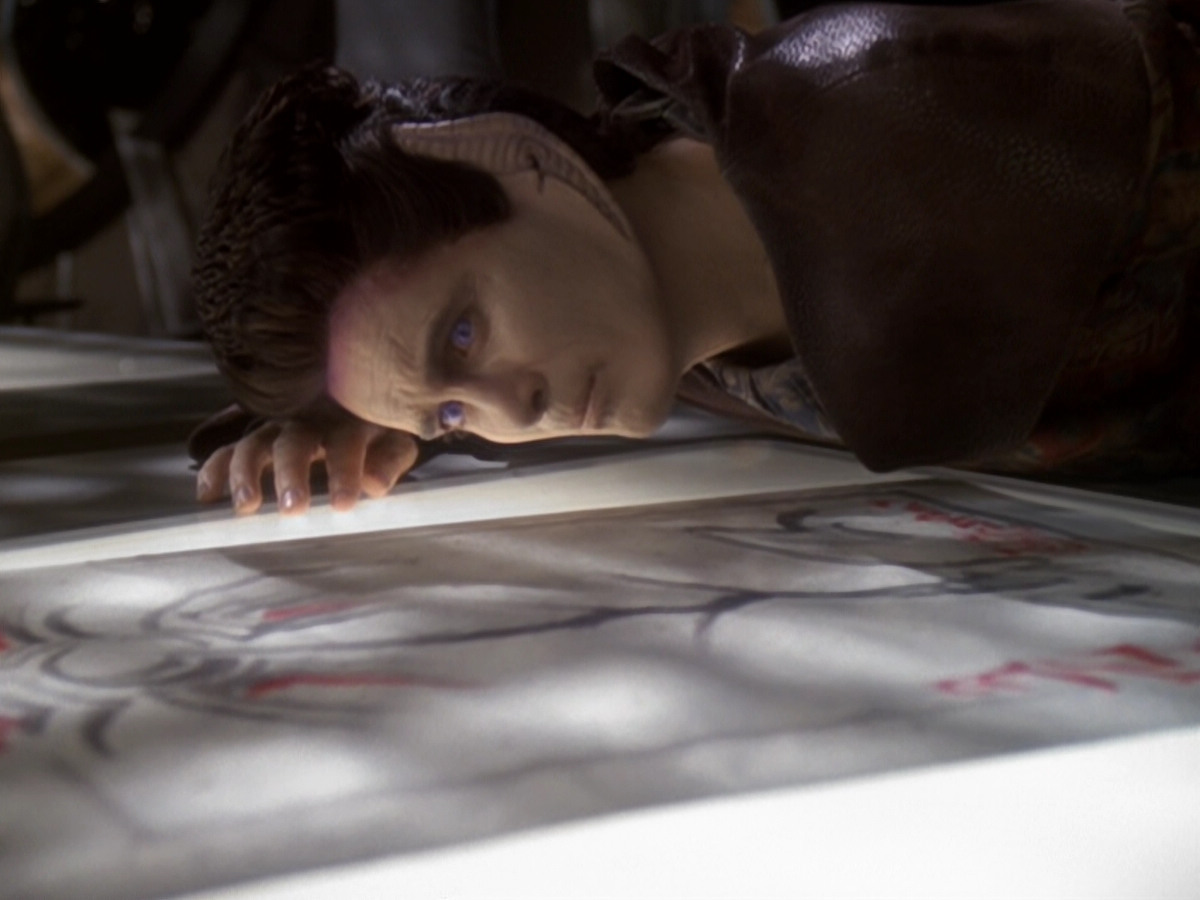 extant_StarTrek_DS9_6x05-FavorTheBold_01109.jpg