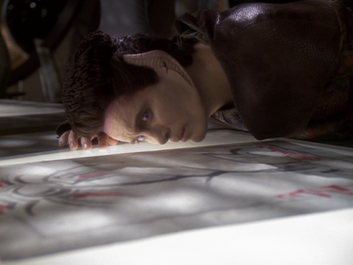 extant_StarTrek_DS9_6x05-FavorTheBold_01112.jpg