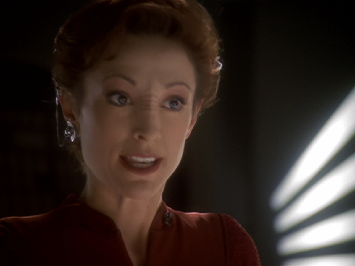 extant_StarTrek_DS9_6x05-FavorTheBold_01161.jpg
