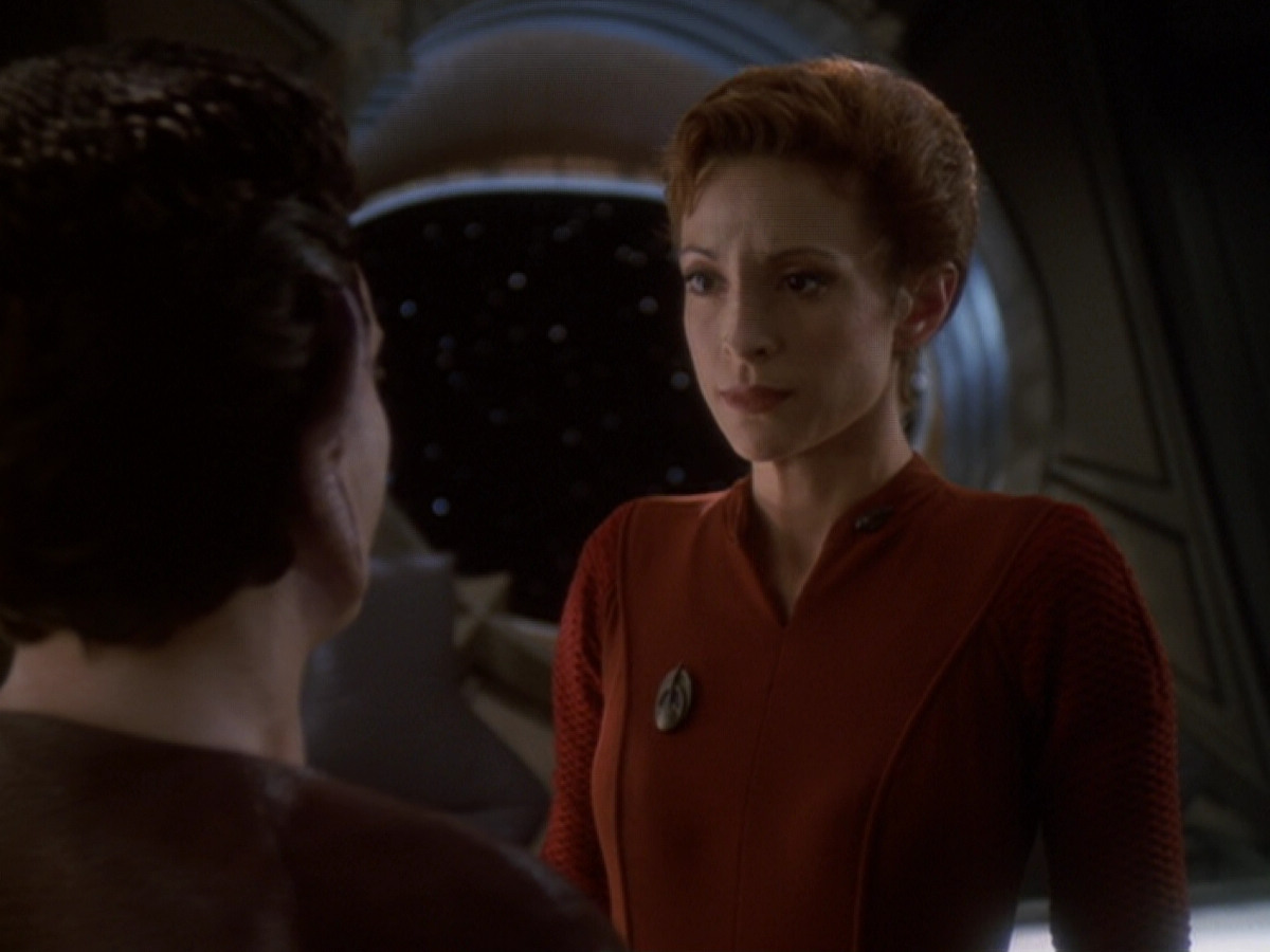 extant_StarTrek_DS9_6x05-FavorTheBold_01289.jpg