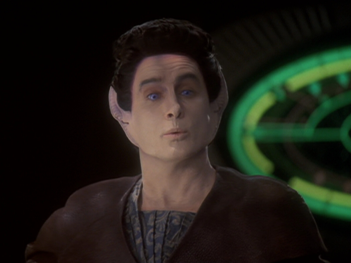 extant_StarTrek_DS9_6x05-FavorTheBold_01347.jpg