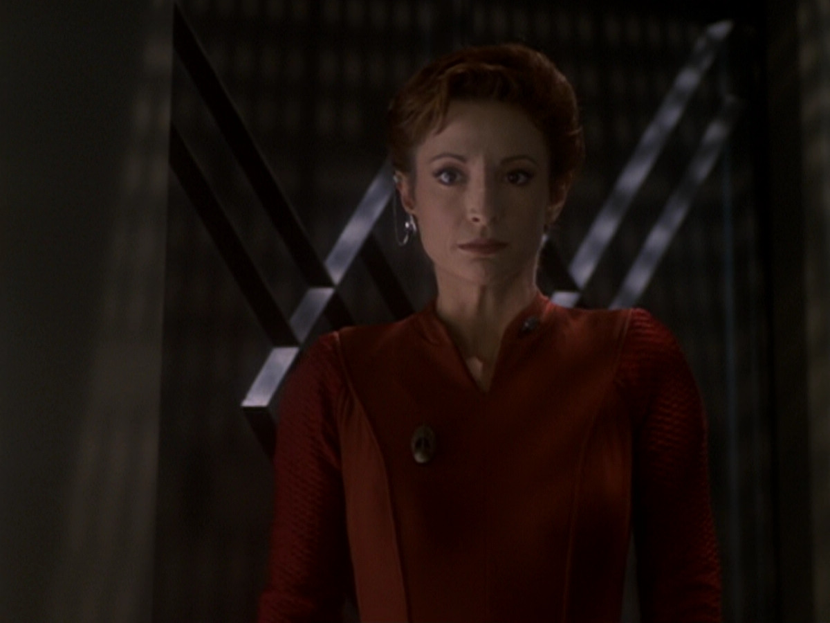 extant_StarTrek_DS9_6x05-FavorTheBold_01351.jpg