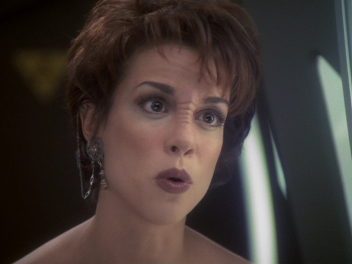 extant_StarTrek_DS9_6x05-FavorTheBold_01513.jpg
