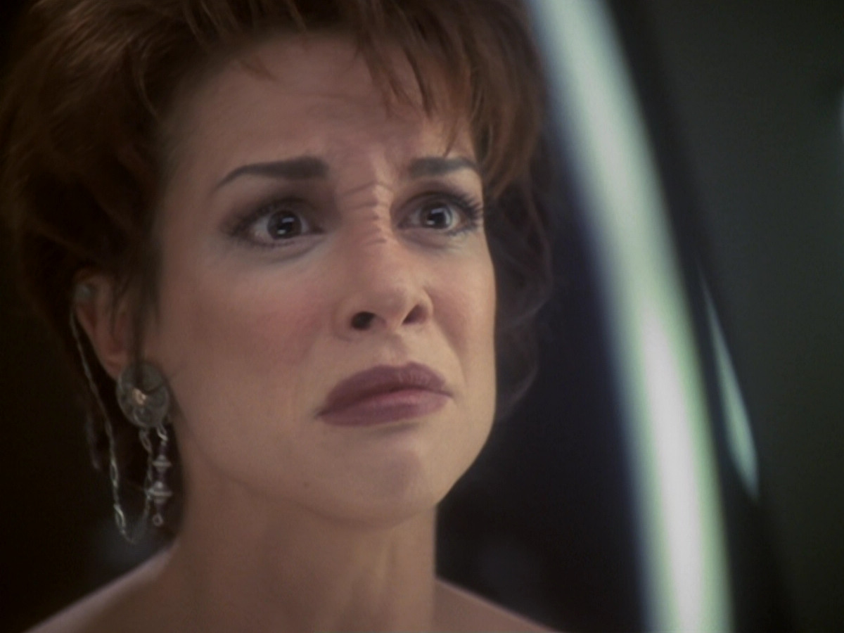 extant_StarTrek_DS9_6x05-FavorTheBold_01619.jpg