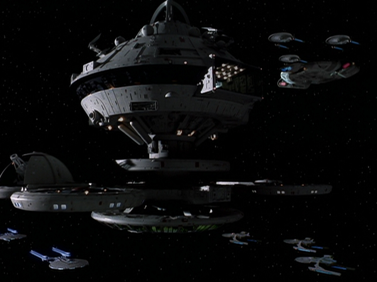 extant_StarTrek_DS9_6x05-FavorTheBold_02083.jpg