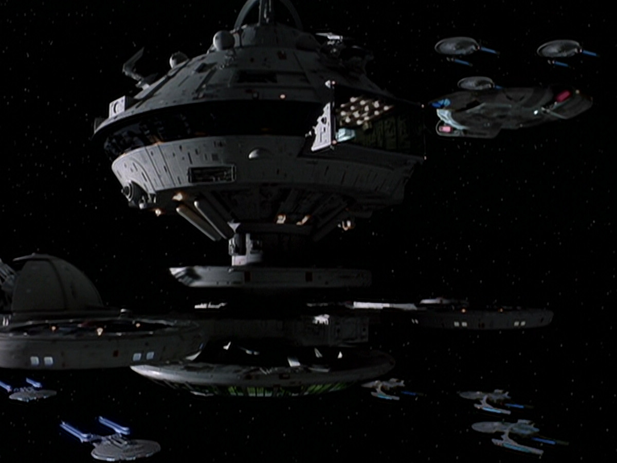 extant_StarTrek_DS9_6x05-FavorTheBold_02087.jpg