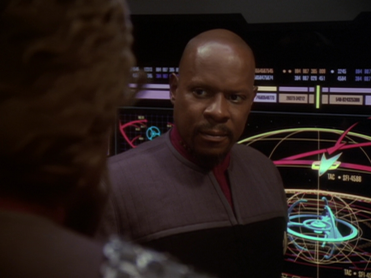 extant_StarTrek_DS9_6x05-FavorTheBold_02102.jpg