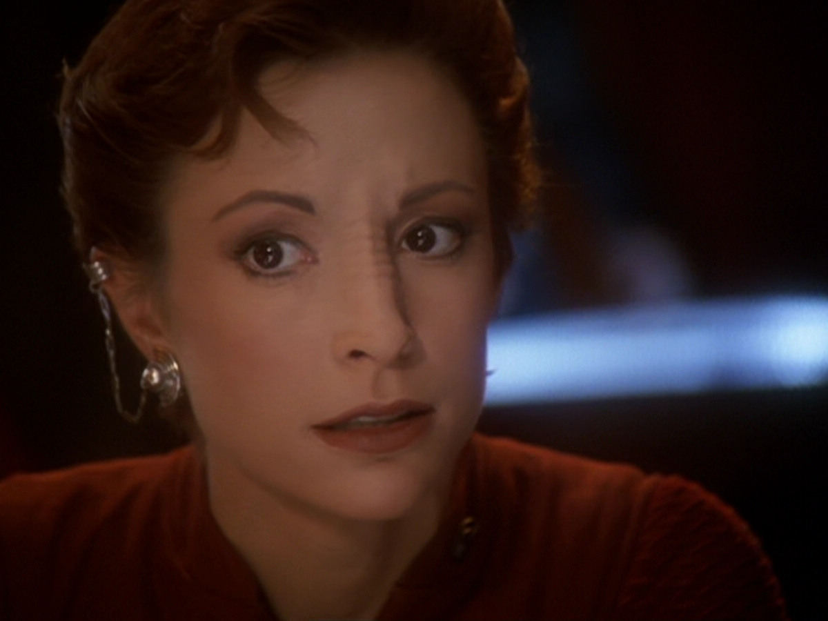extant_StarTrek_DS9_6x05-FavorTheBold_02221.jpg