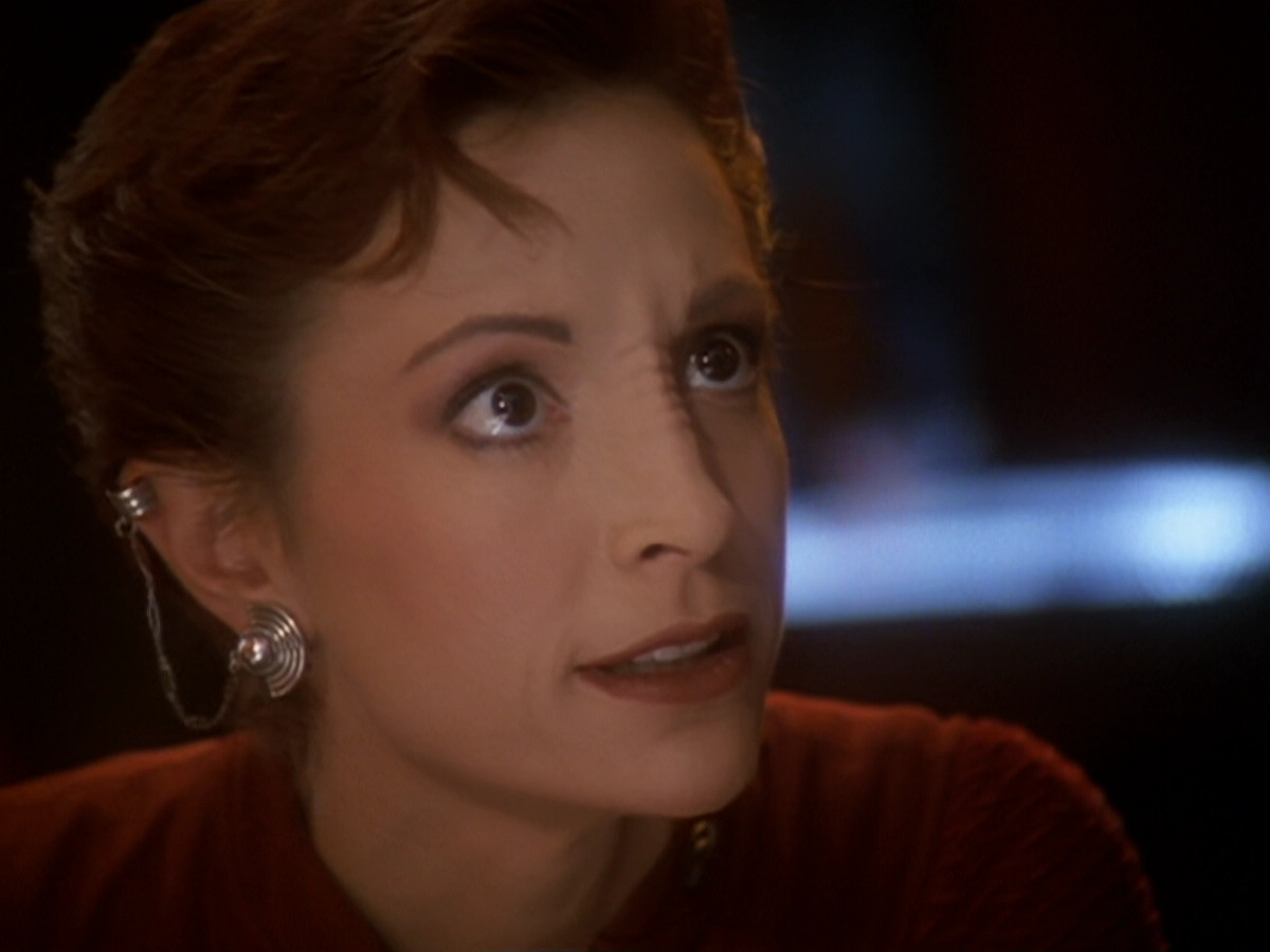 extant_StarTrek_DS9_6x05-FavorTheBold_02246.jpg