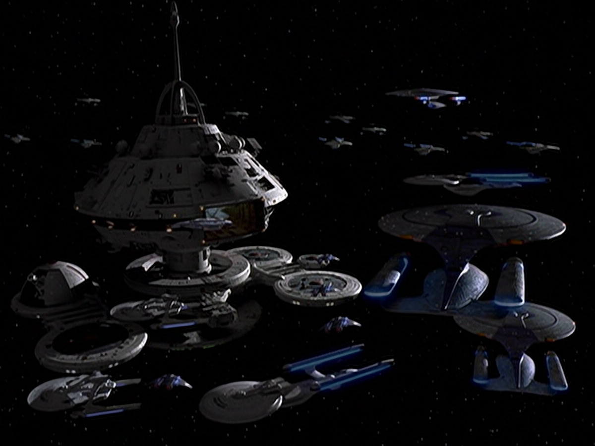 extant_StarTrek_DS9_6x05-FavorTheBold_02346.jpg