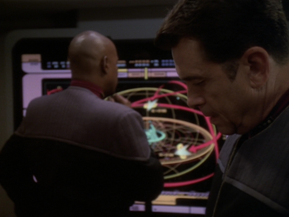 extant_StarTrek_DS9_6x05-FavorTheBold_02366.jpg