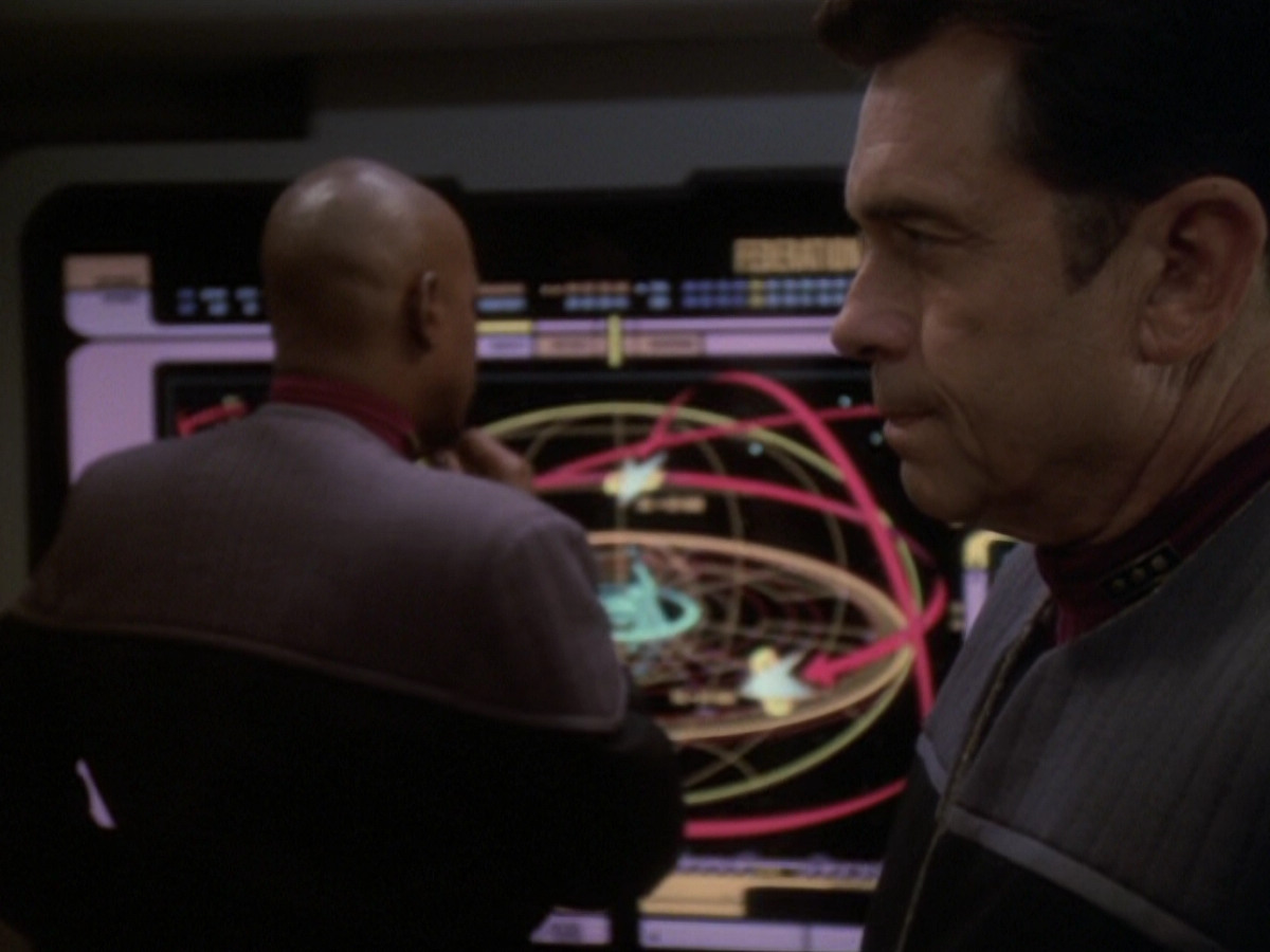 extant_StarTrek_DS9_6x05-FavorTheBold_02370.jpg