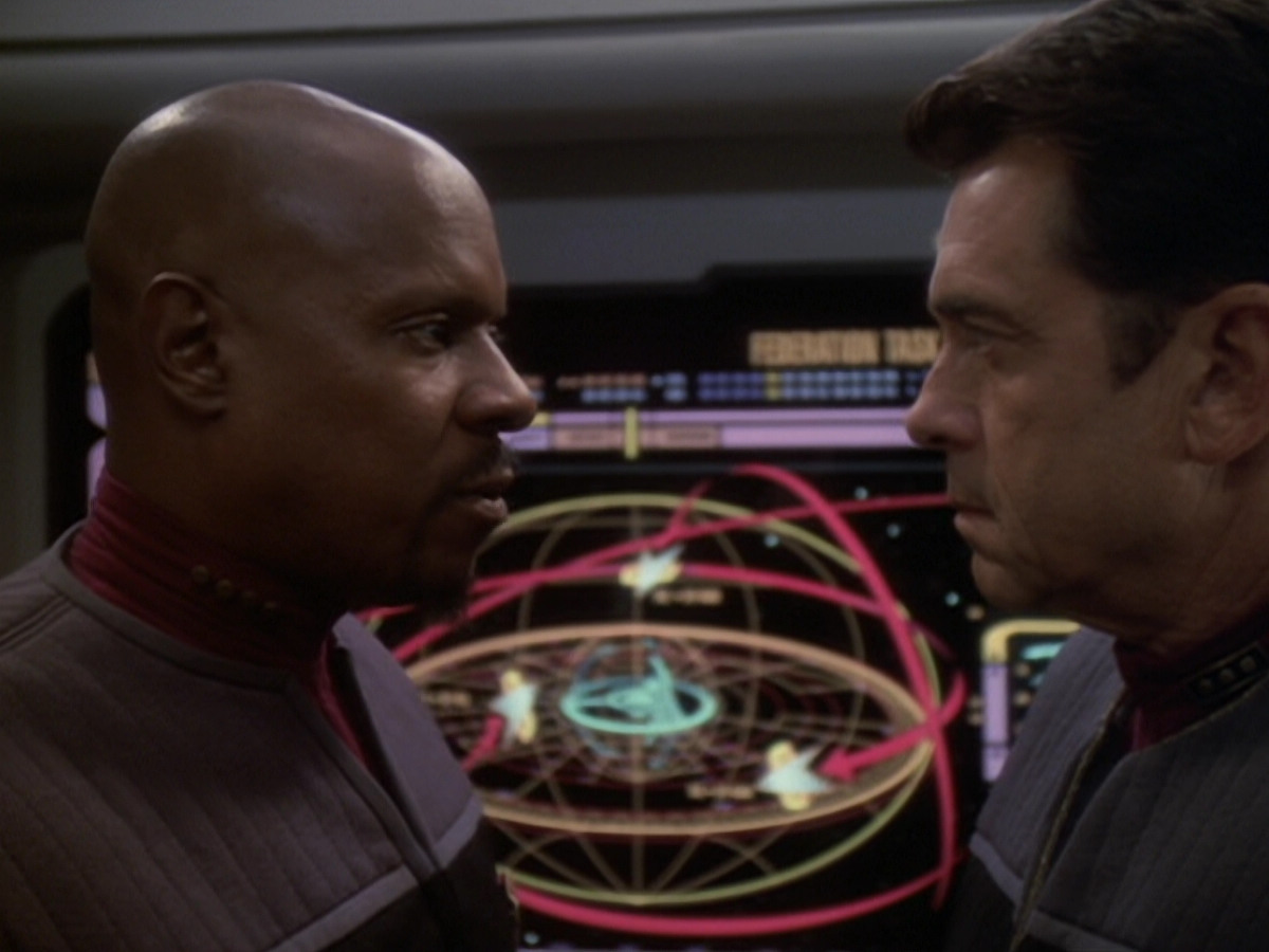 extant_StarTrek_DS9_6x05-FavorTheBold_02397.jpg