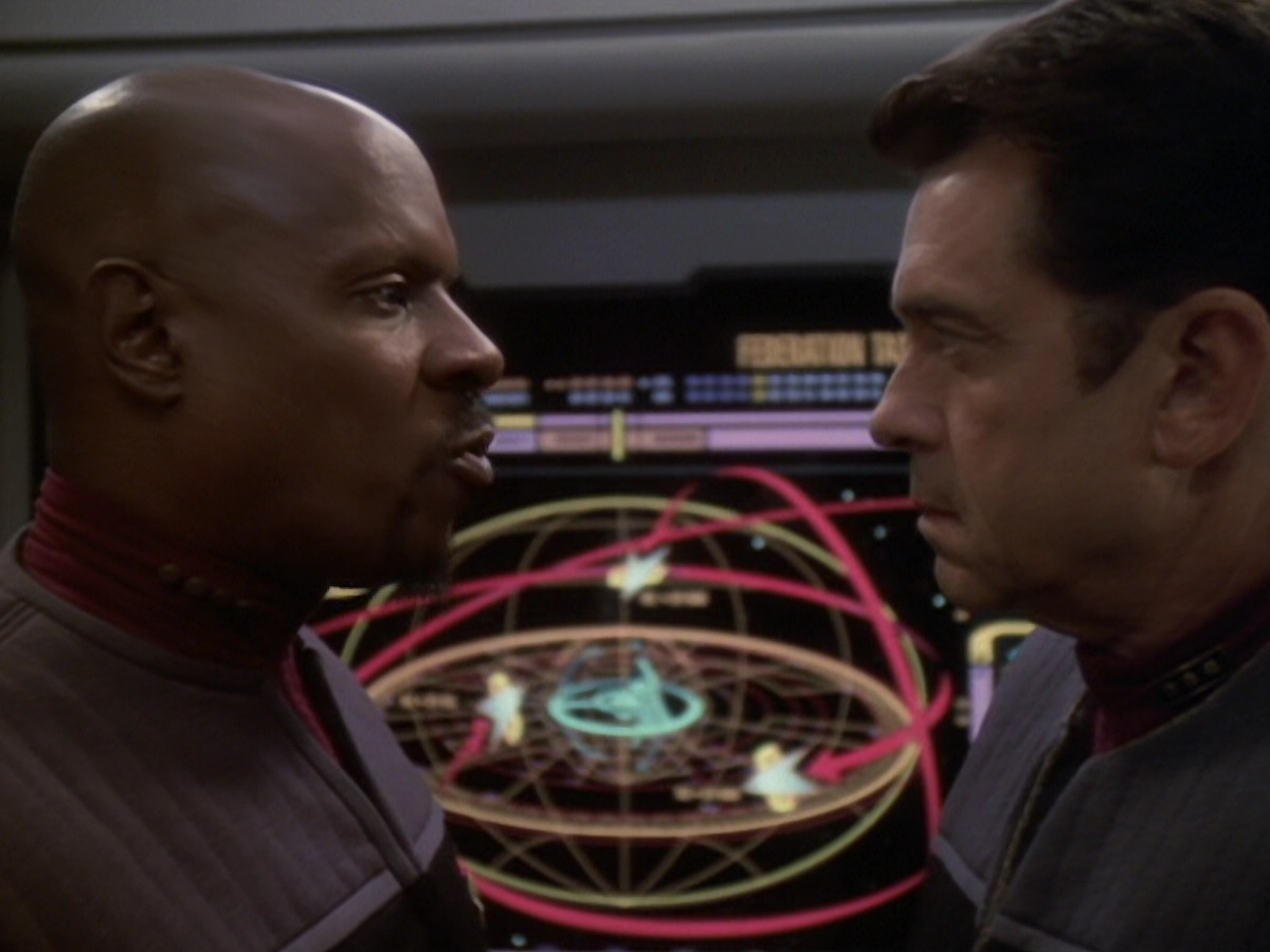 extant_StarTrek_DS9_6x05-FavorTheBold_02398.jpg