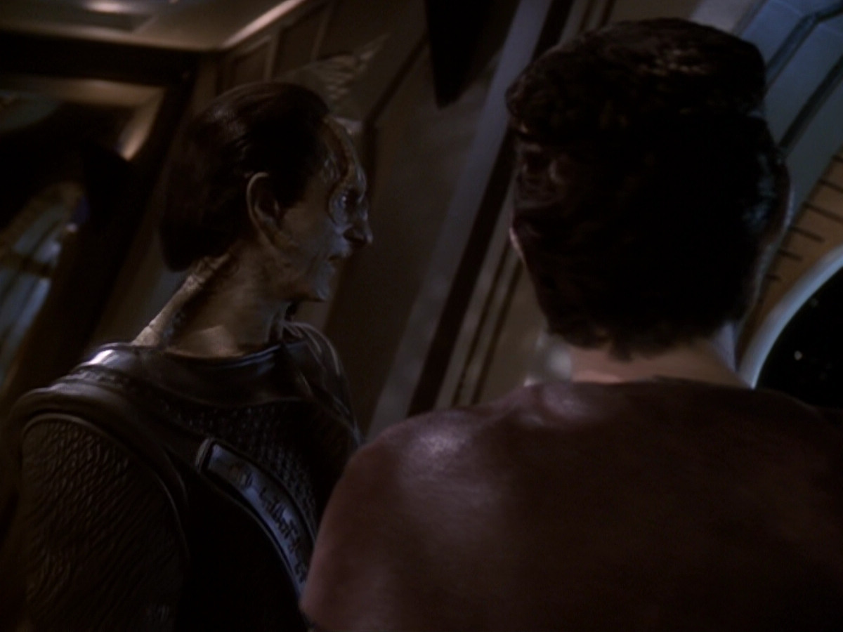extant_StarTrek_DS9_6x05-FavorTheBold_02516.jpg