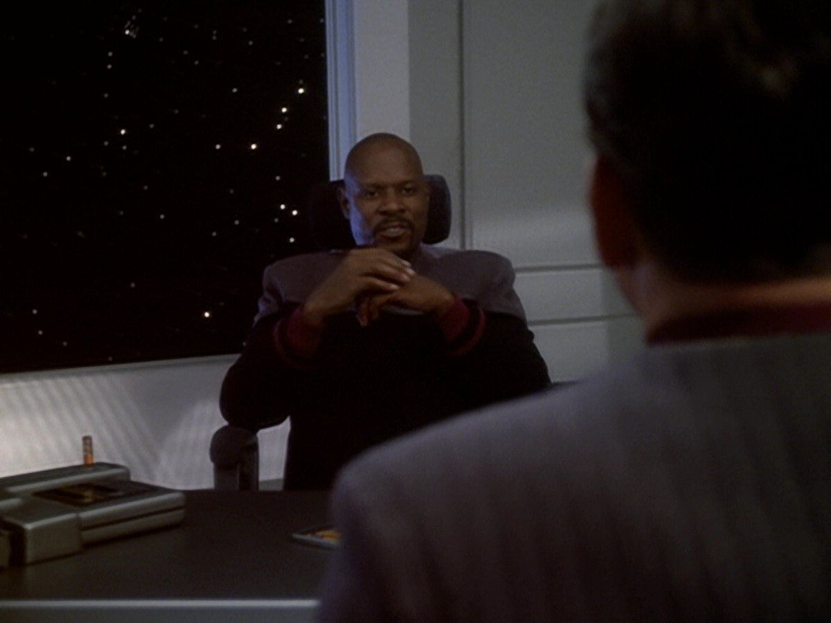 extant_StarTrek_DS9_6x05-FavorTheBold_02887.jpg