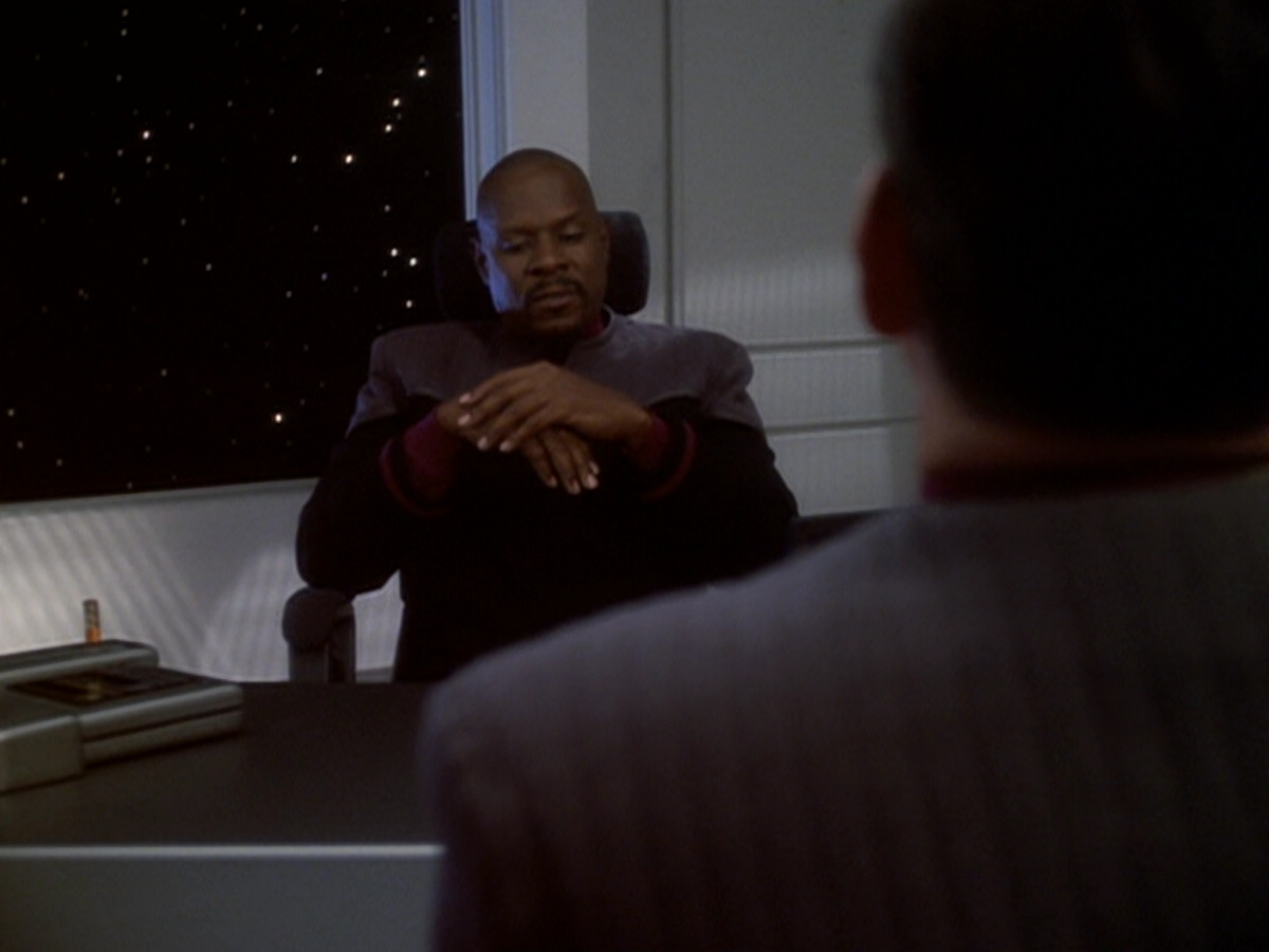 extant_StarTrek_DS9_6x05-FavorTheBold_02928.jpg