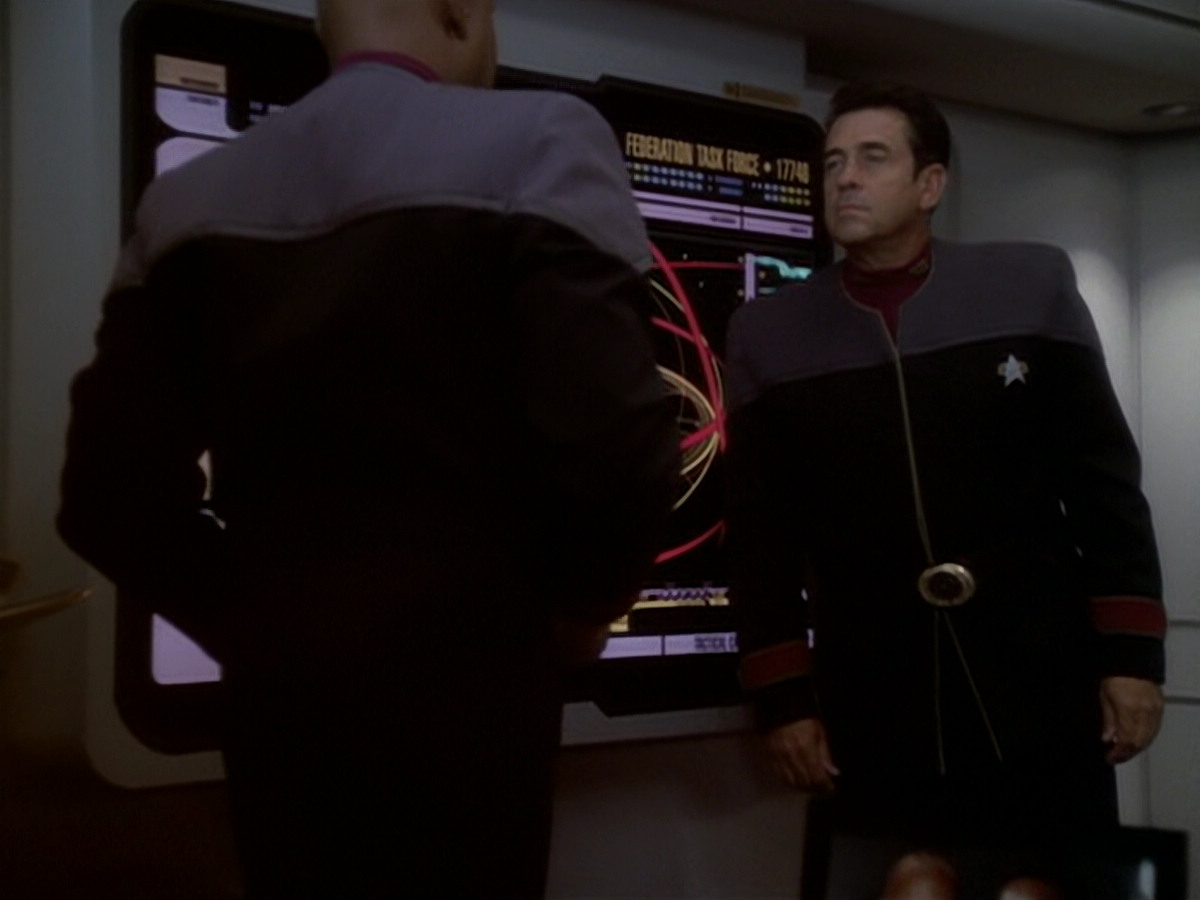 extant_StarTrek_DS9_6x05-FavorTheBold_02963.jpg