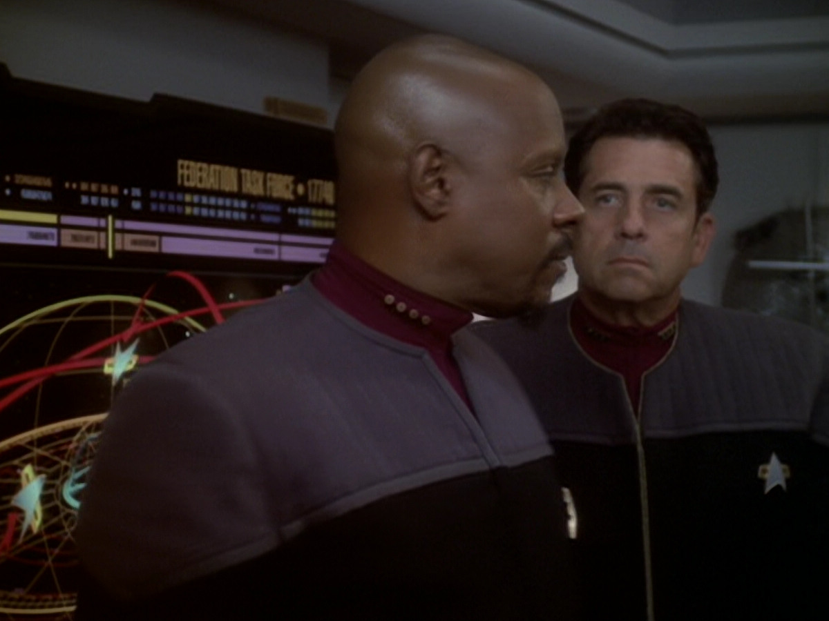 extant_StarTrek_DS9_6x05-FavorTheBold_03022.jpg