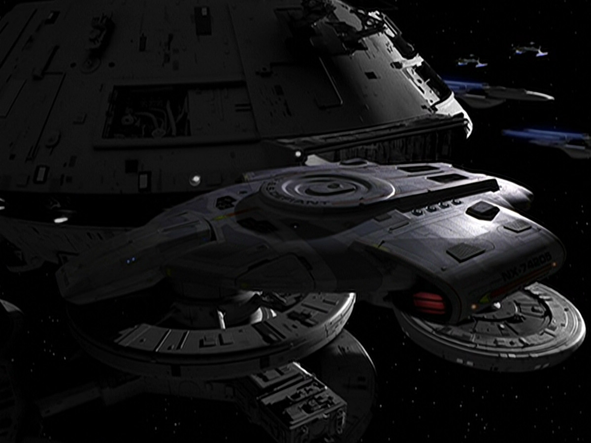 extant_StarTrek_DS9_6x05-FavorTheBold_03035.jpg