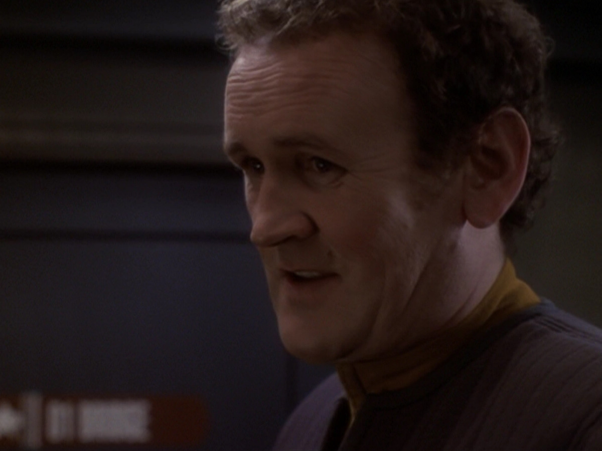 extant_StarTrek_DS9_6x05-FavorTheBold_03090.jpg